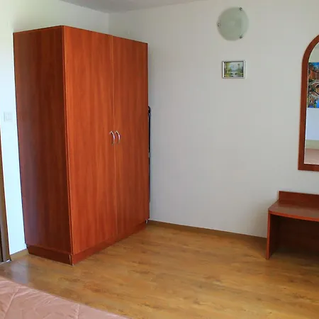 Vangevi Къща за гости